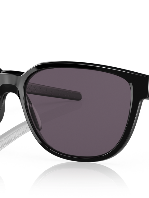 Actuator prizm grey Lenses, polished black Frame